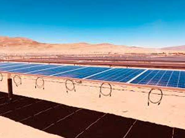 Se inauguró el Parque Solar Caucharí en Jujuy que dará energía renovable a 160.000 hogares