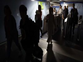 Un apagón masivo deja sin suministro eléctrico a España, Portugal y parte de Francia