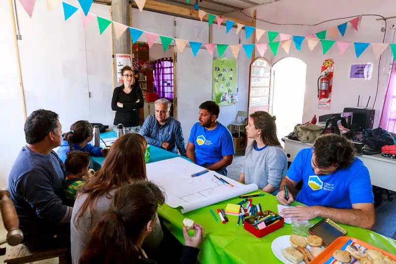 Proyectos sociales comunitarios: 5 desafíos para una gestión estratégica