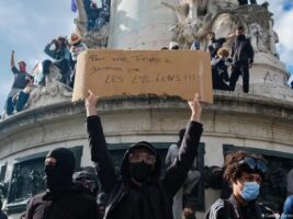 Protestas y violencia: ¿por qué se rebela la juventud europea?